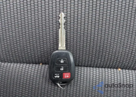 2016 Toyota Corolla S Plus из США, поврежденный, VIN 2T1BURHE6GC596748